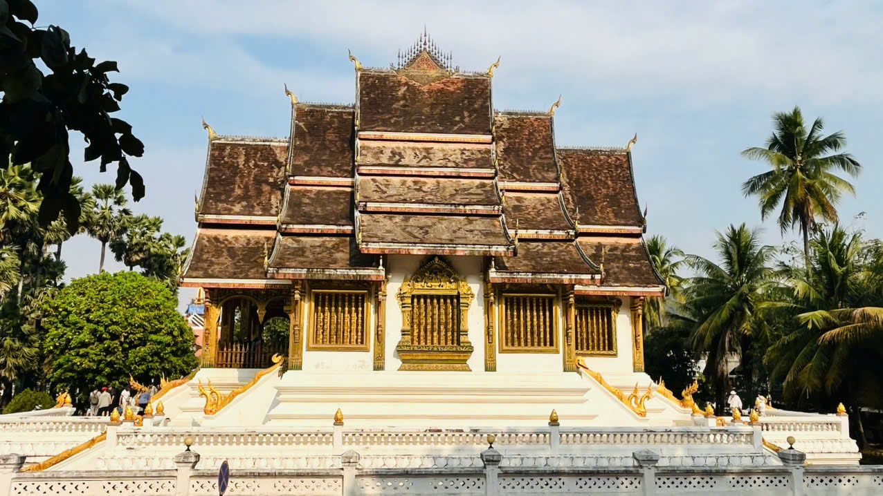 Discovering Laos: The Perfect Destination for Educational School Trips