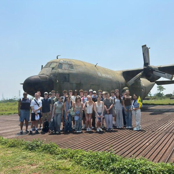 Vietnam - History and Global Politics