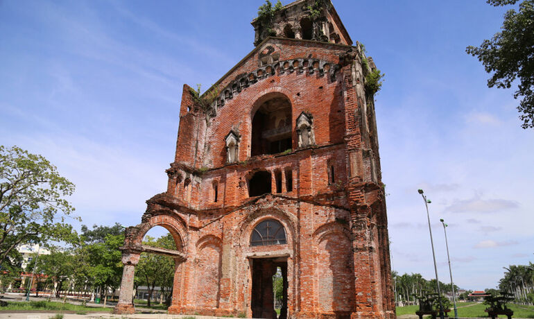 Catholic heritage in Vietnam — faith, history, and community in context