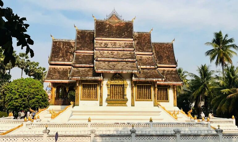 Discovering Laos: The Perfect Destination for Educational School Trips