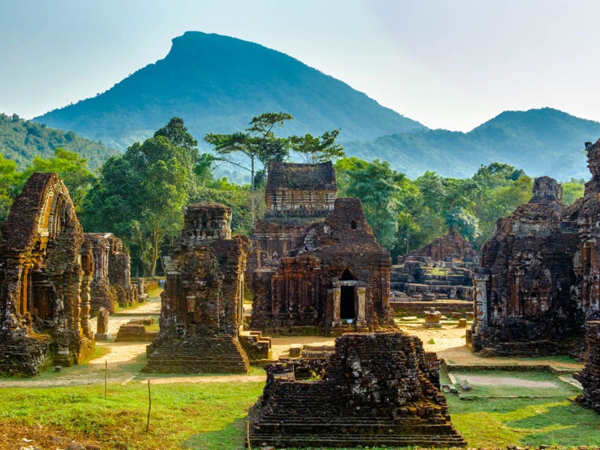 Catholicism in Vietnam: Faith, History, and Lived Experience